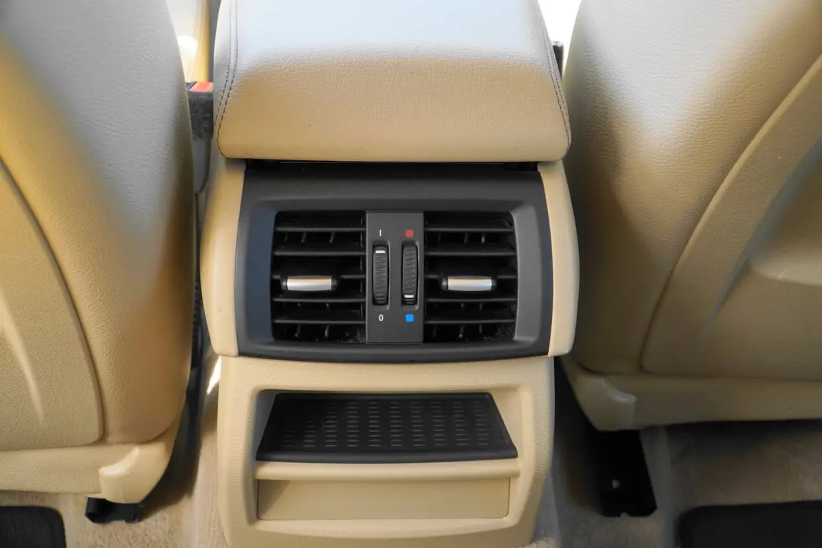 XDrive35i V6 High Executive HUD
