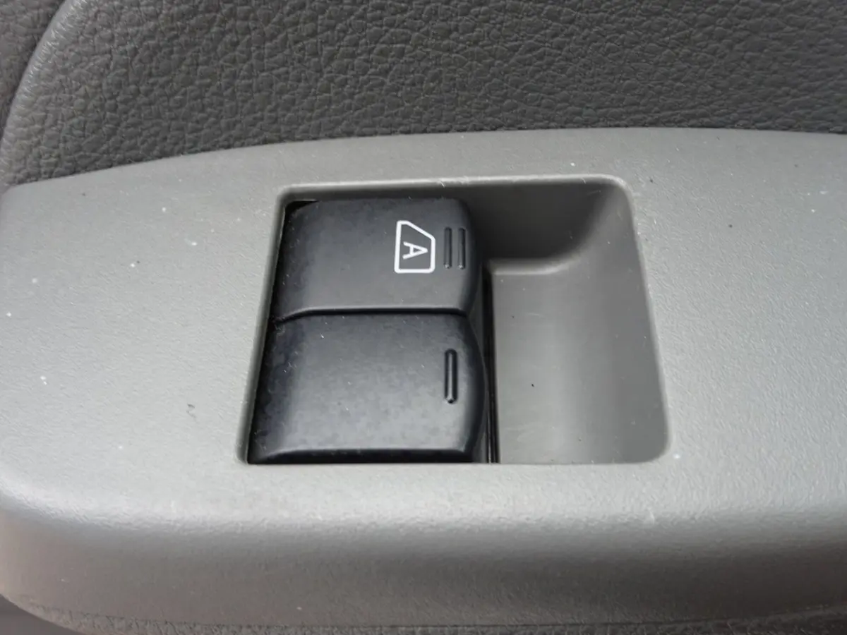 Business 40 kWh 2.ZERO S.O.H 91% ( Grotere accu ) KIPPER PICK UP OPEN LAADBAK AIRCO NAVIGA