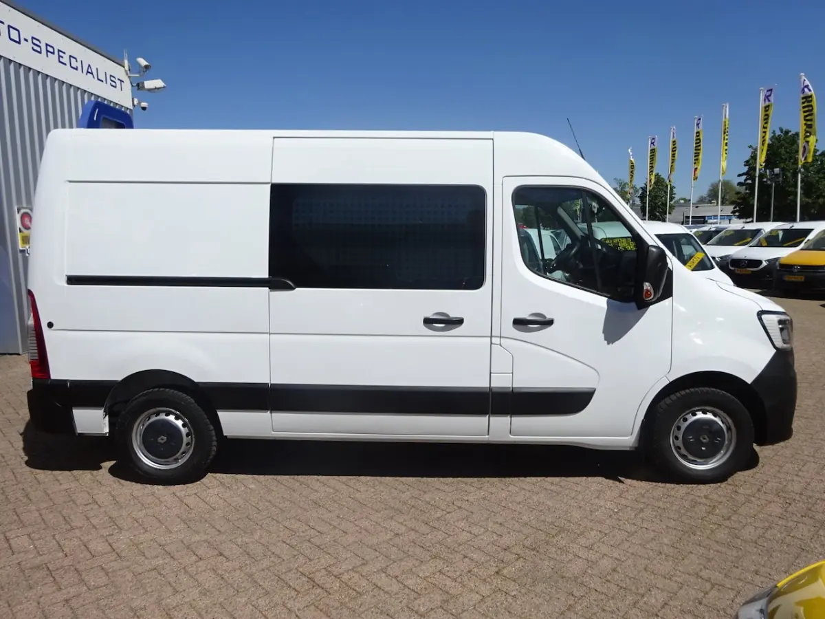 T35 2.3 dCi 135 PK L2H2 GROOT NAVI AIRCO TREKHAAK ZEER MOOI