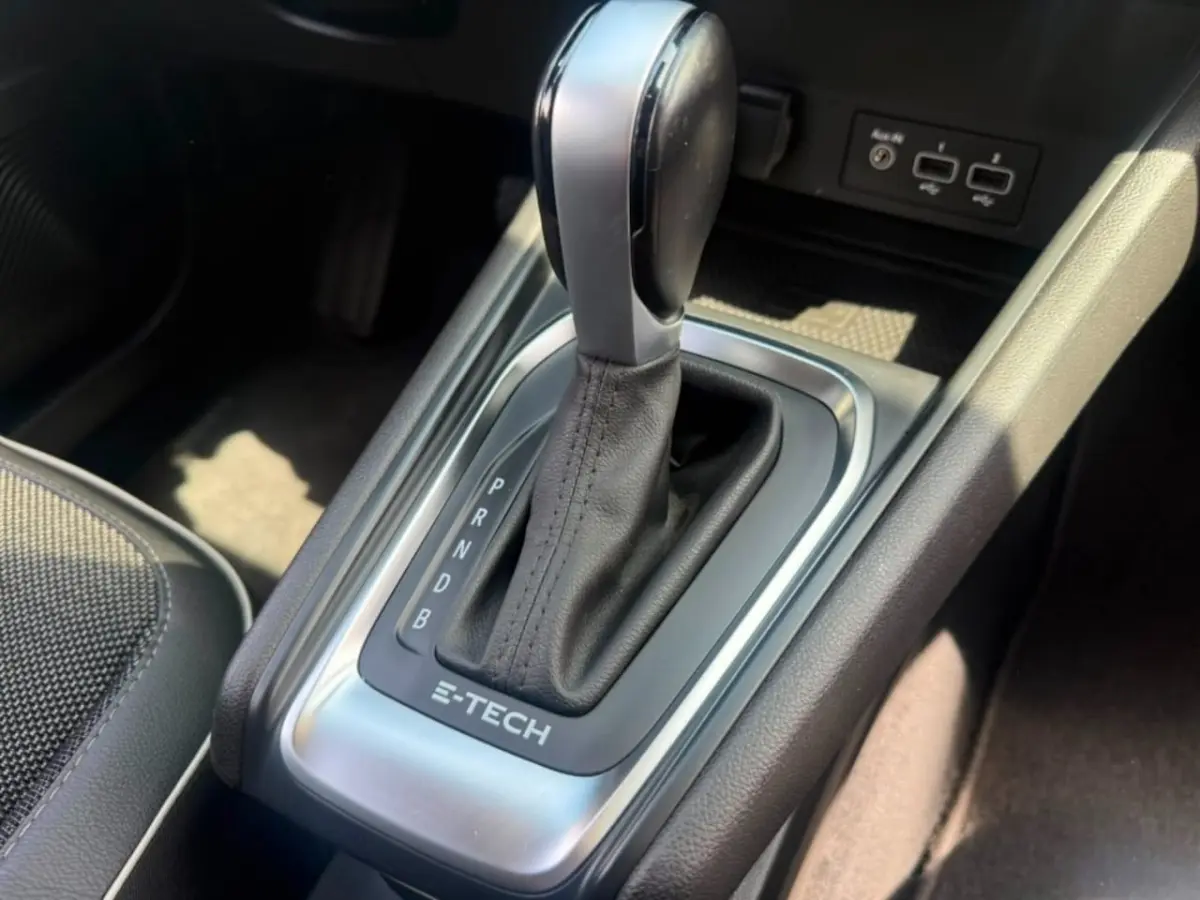 1.6 PHEV 160 INTENS AUTOMAAT NAVI LMV PDC-CAMERA STOELVW
