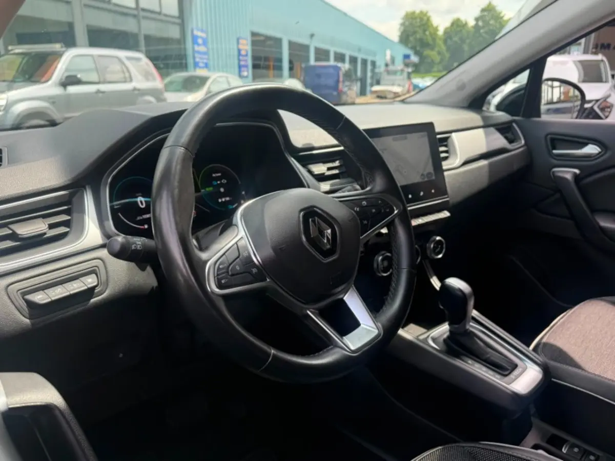 1.6 PHEV 160 INTENS AUTOMAAT NAVI LMV PDC-CAMERA STOELVW