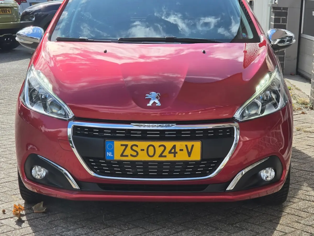 1.2 PureTech Signature Carplay Navi Pdc Cruise Controle