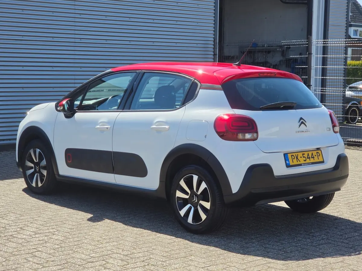 1.2 PureTech Shine Camera Carplay Stoelverwarming