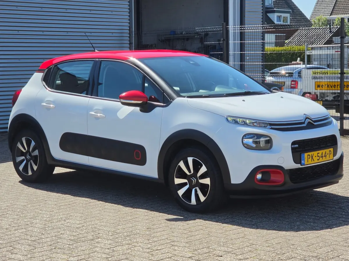 1.2 PureTech Shine Camera Carplay Stoelverwarming
