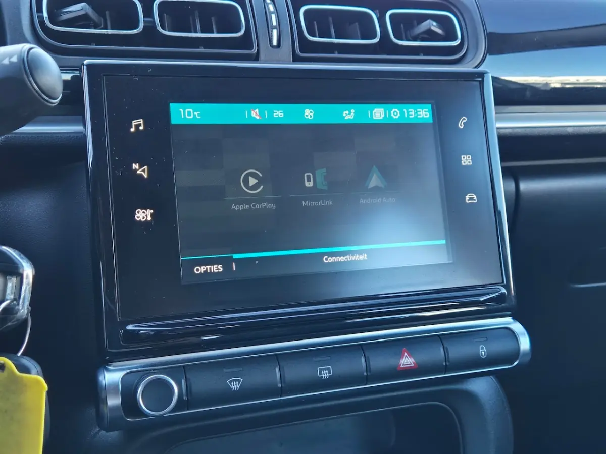 1.2 PureTech Shine Camera Carplay Stoelverwarming