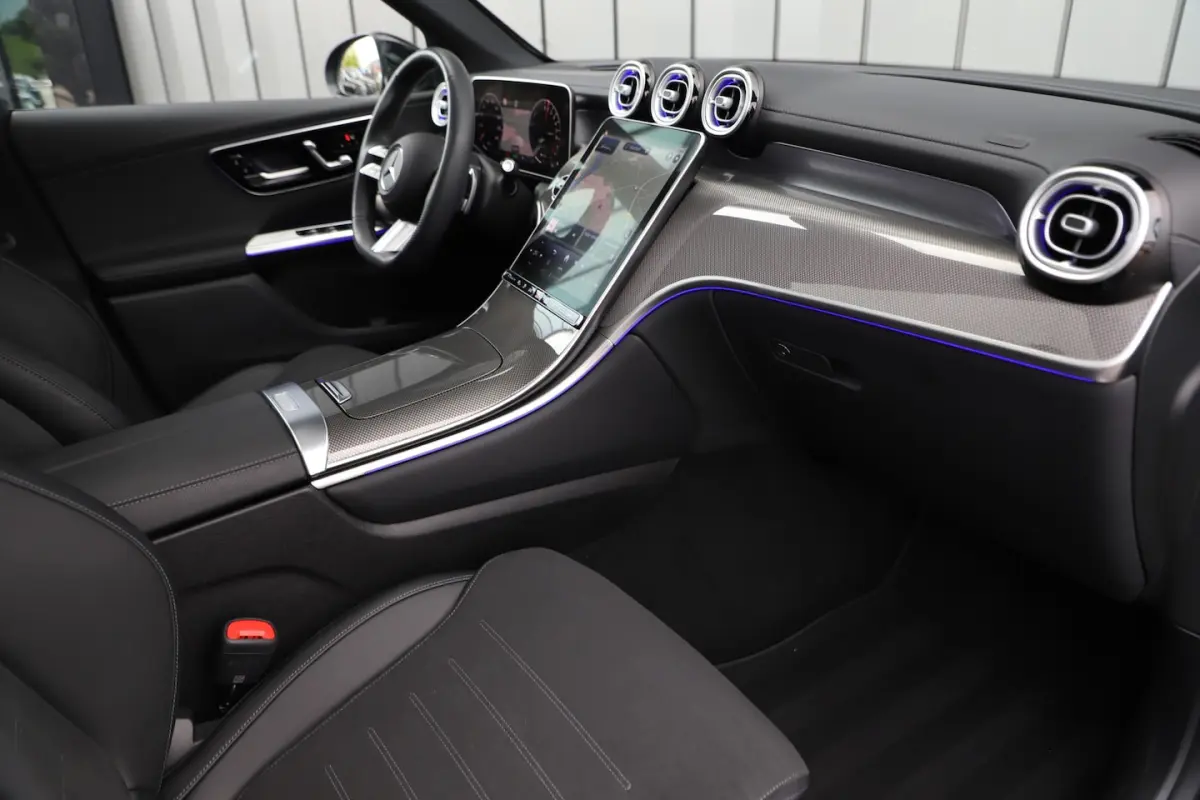 300e AMG 4-Matic | 313PK | Head-up | Burmester | Keyless | Distronic | Digital-ligt | Sfee