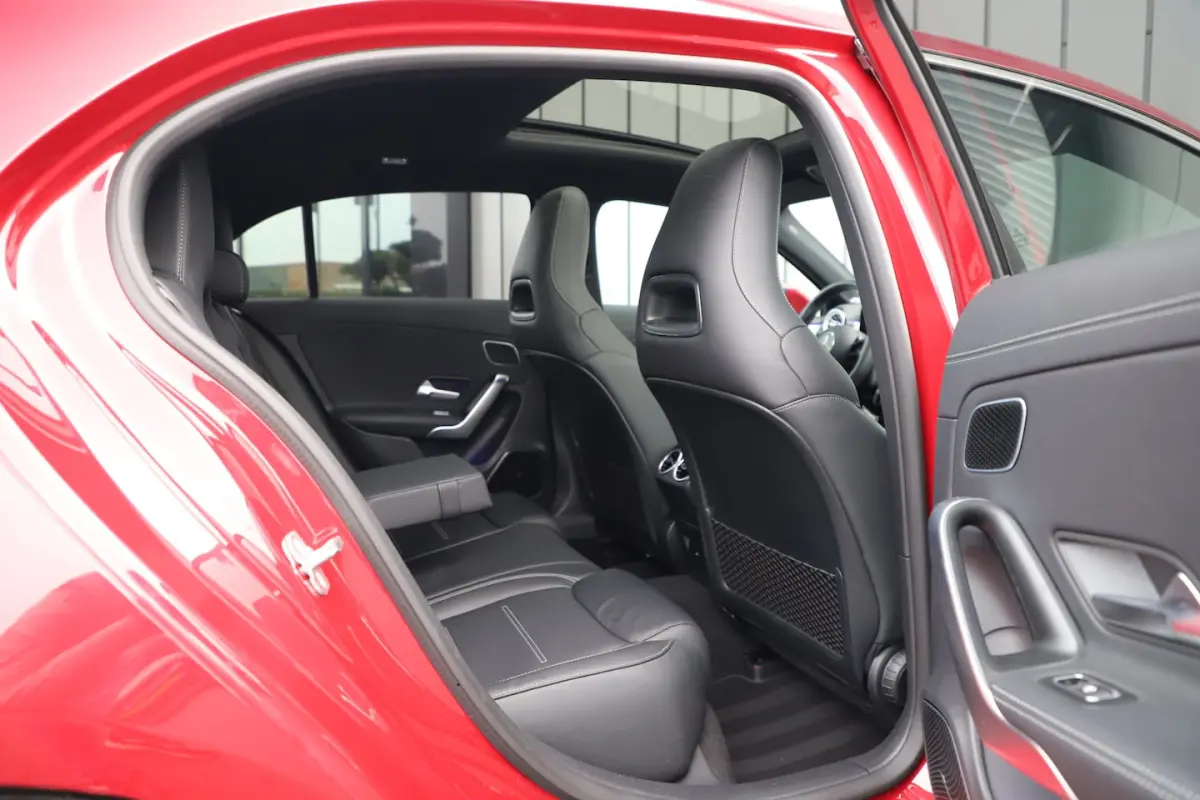 250e AMG | 218PK | Pano | Sfeerverlichting | Burmester | Multibeam | Leder | Distronic | S