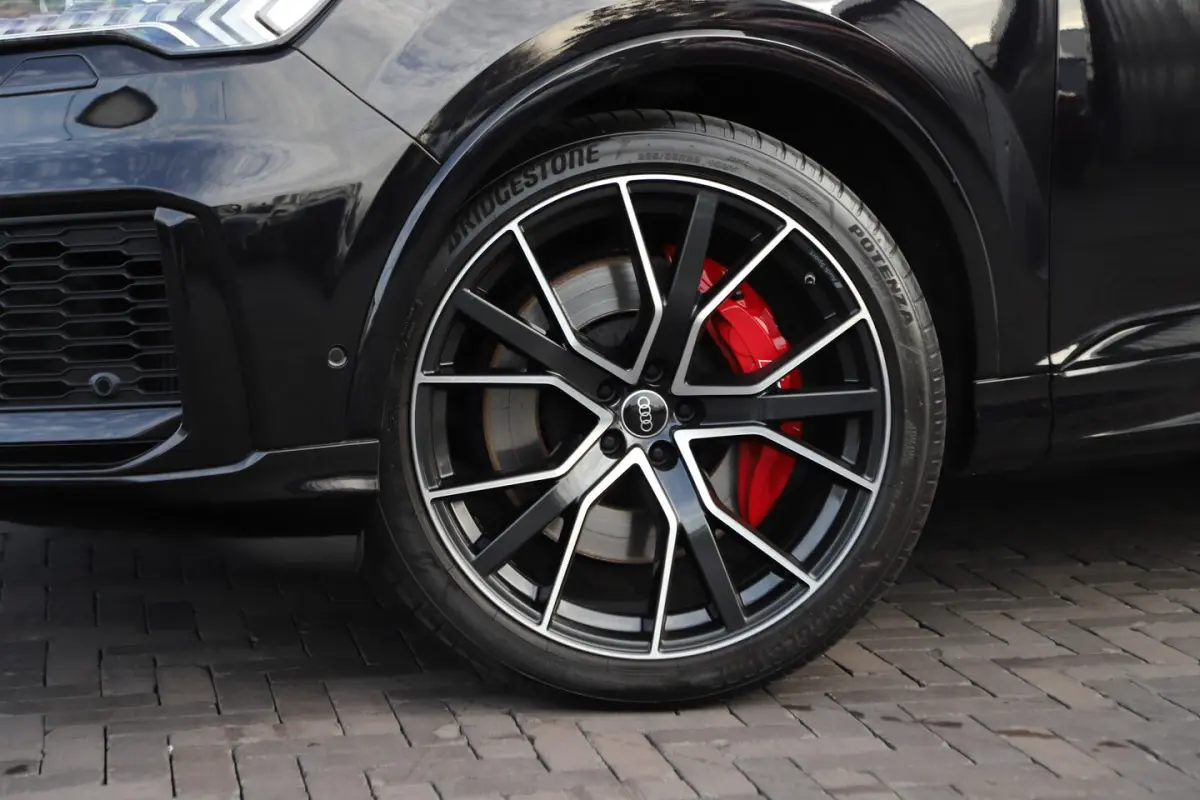 60 TFSI e quattro Competition | 462PK | Luchtvering | Head-up | Massage | Keyless-go | S-S