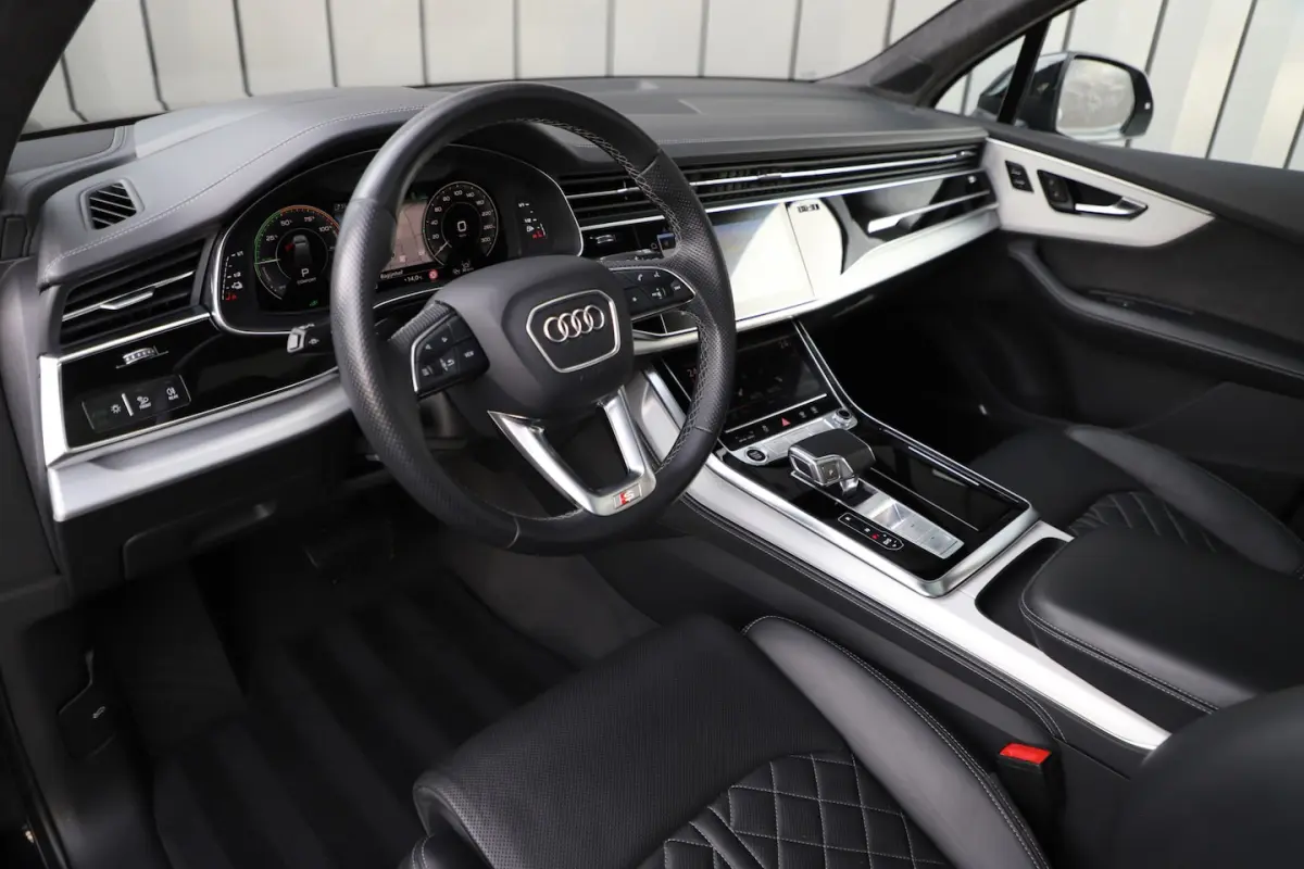 60 TFSI e quattro Competition | 462PK | Luchtvering | Head-up | Massage | Keyless-go | S-S