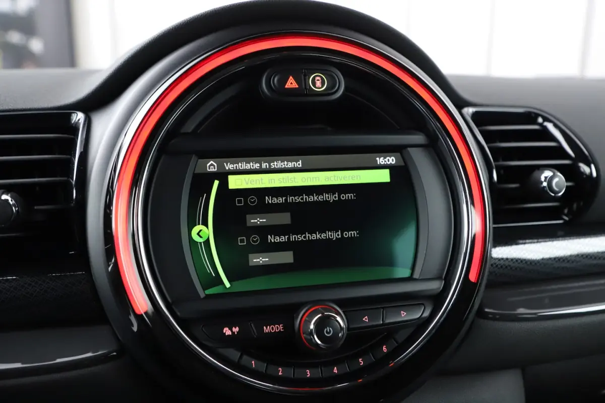 2.0 Cooper S | 192PK | Sfeerverlichting | Led | Stoelverwarming | Clima | Pdc | Carplay |