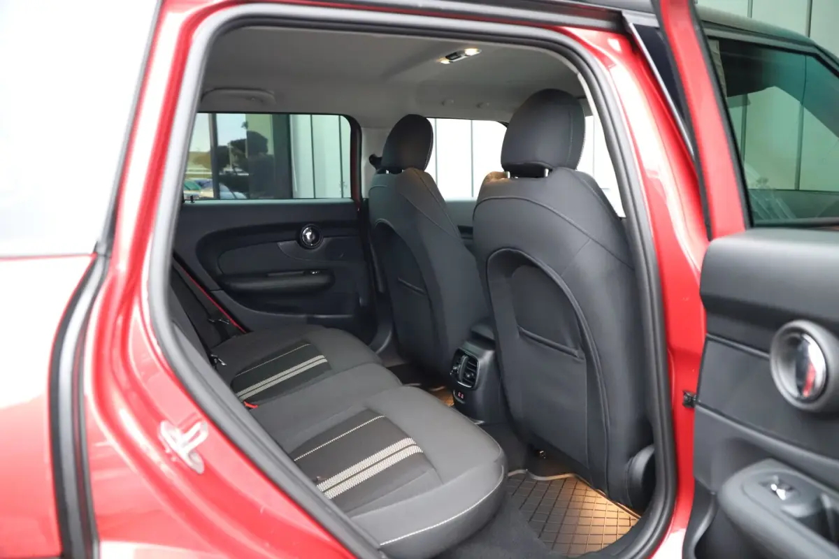 2.0 Cooper S | 192PK | Sfeerverlichting | Led | Stoelverwarming | Clima | Pdc | Carplay |