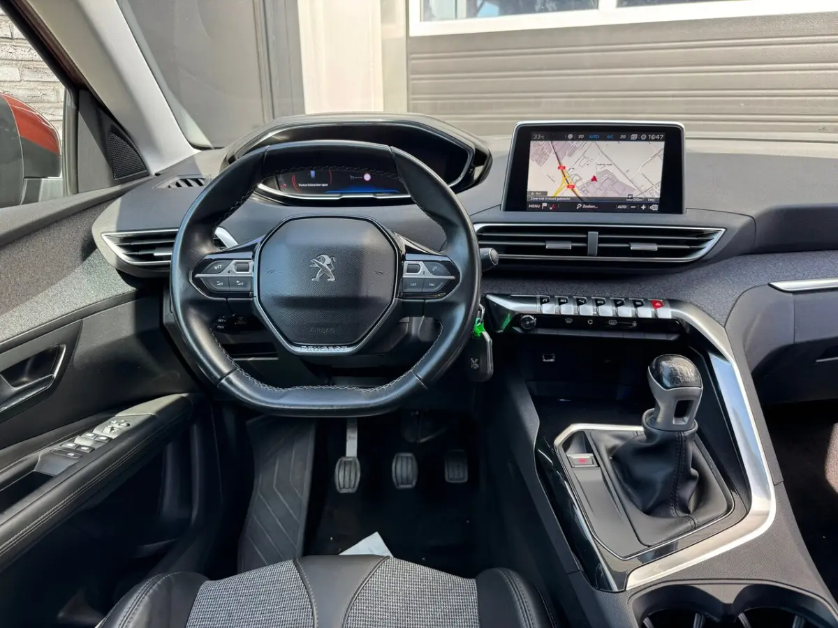 1.2 PureTech Navi, Camera, Cruise, Climate Control,