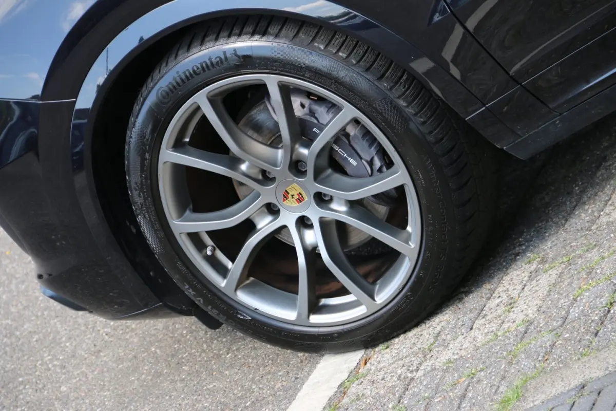 3.0 E-Hybrid PANO-DAK DEALER OND. NL-AUTO NAP