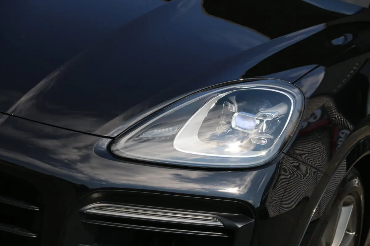 3.0 E-Hybrid PANO-DAK DEALER OND. NL-AUTO NAP