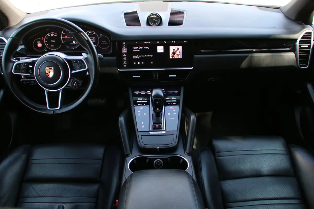 3.0 E-Hybrid PANO-DAK DEALER OND. NL-AUTO NAP