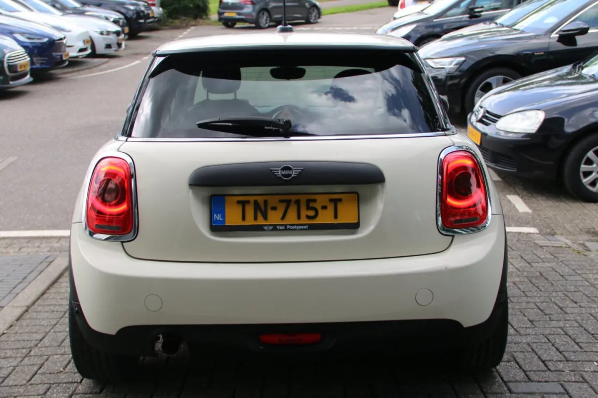 1.5 One Pepper AUTOMAAT NL-AUTO DEALER OND