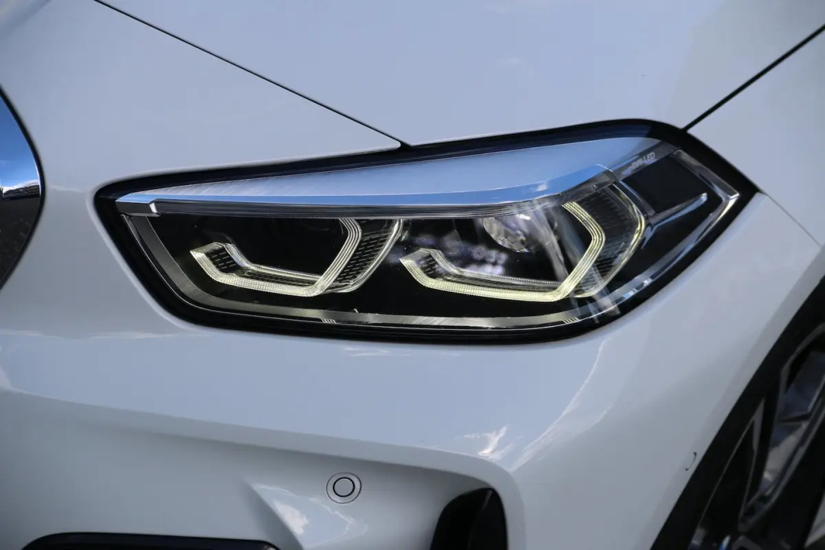 118i High Executive Edition NL-AUTO DEALER OND NAP