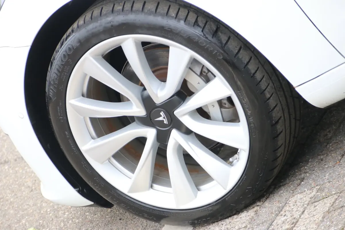 Standard RWD Plus 60 kWh NL-AUTO 1E EIGN NAP SOH 85, 9%