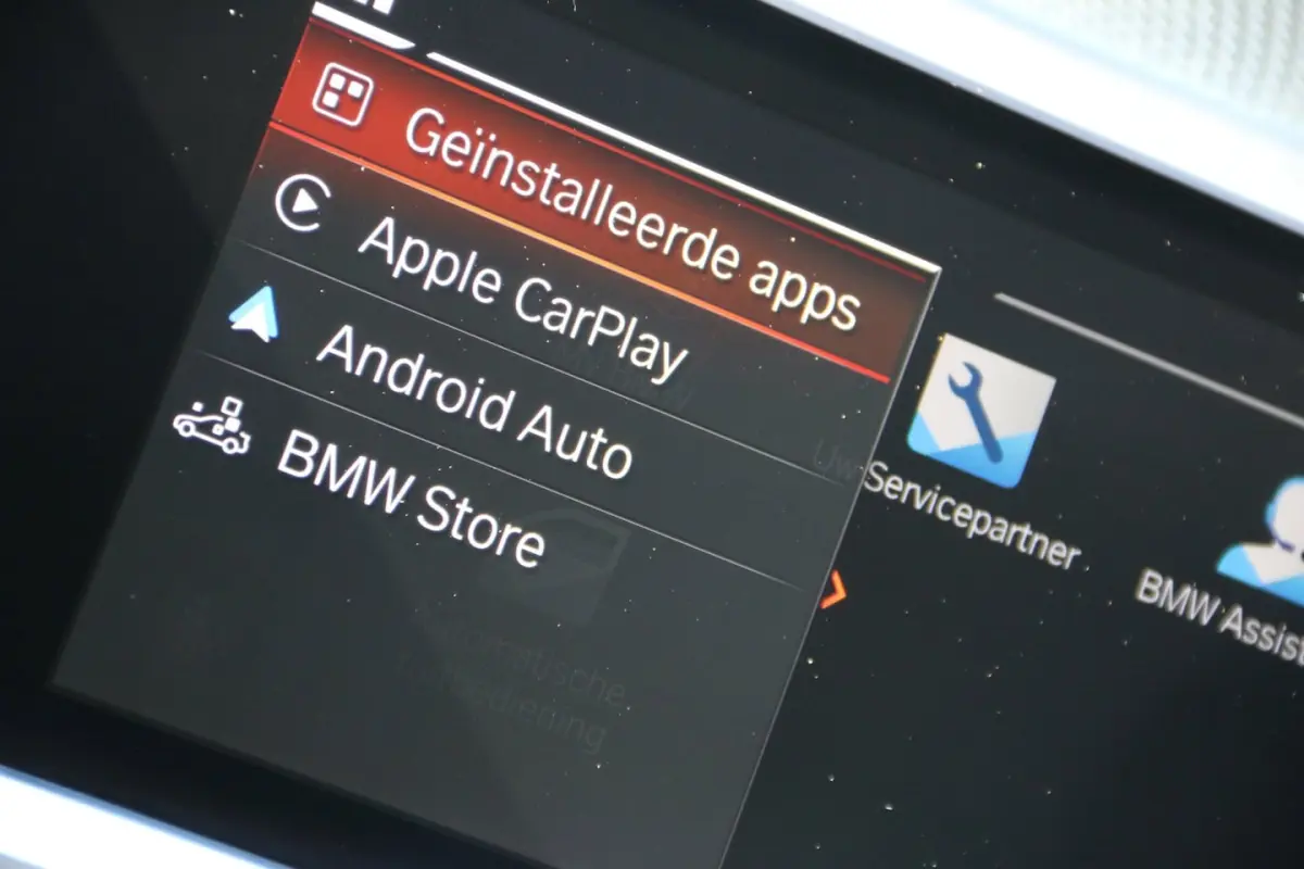 330i High Executive CAMERA AUTOMAAT