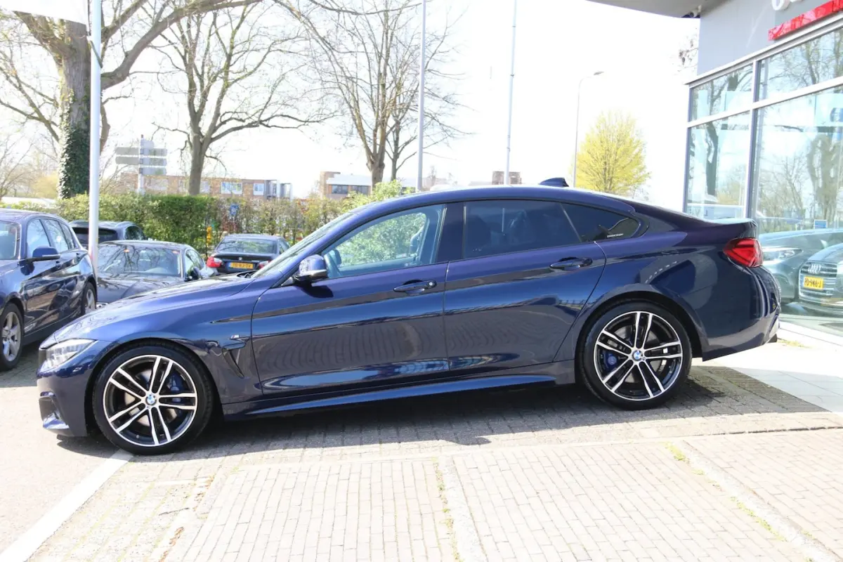 420i High Executive Edition M-PAKKET DEALER OND. NL-AUTO