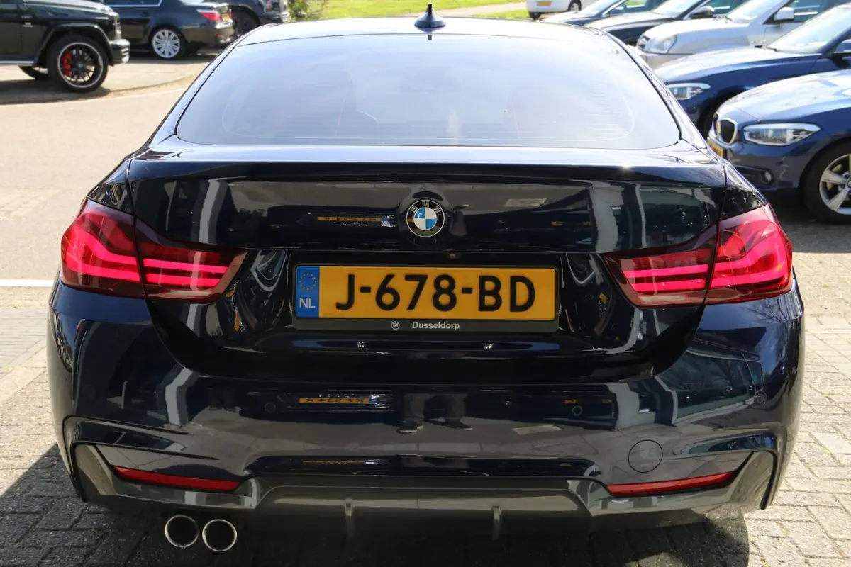 420i High Executive Edition M-PAKKET DEALER OND. NL-AUTO