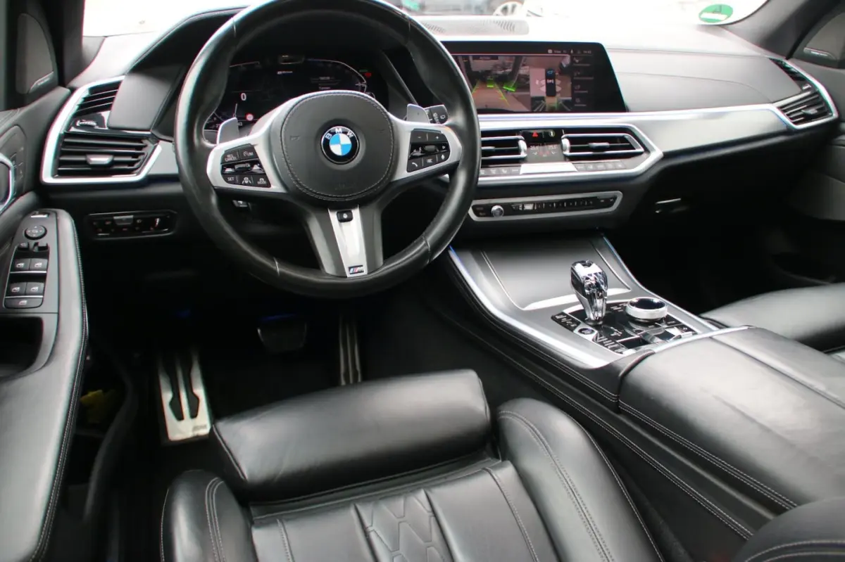 XDrive45e High Executive PANO-DAK DEALER. OND. NL-AUTO SOH 82, 3%