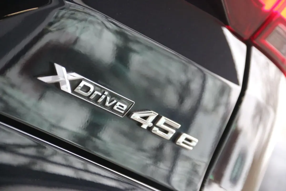 XDrive45e High Executive PANO-DAK DEALER. OND. NL-AUTO SOH 82, 3%