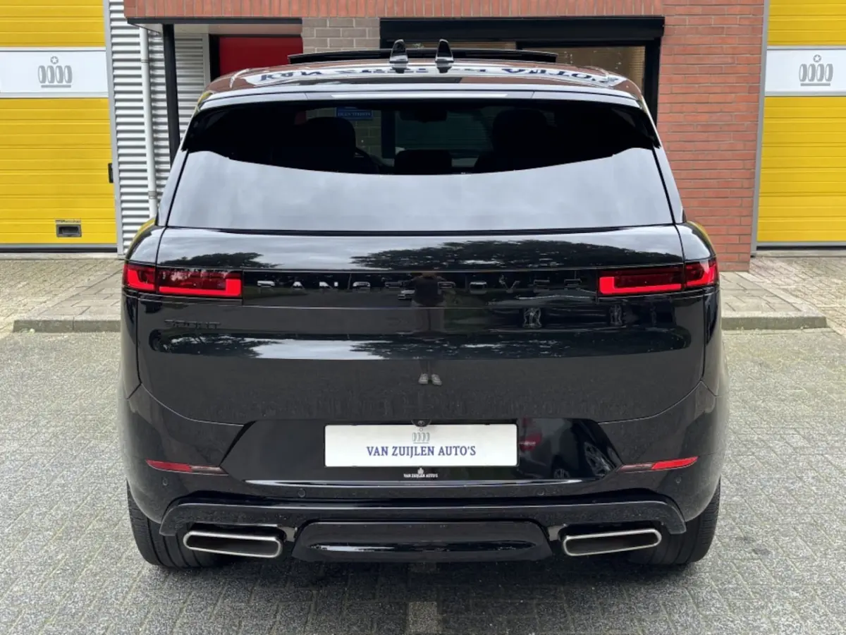 Landrover P460e Dynamic HSE Black Pack Pano 23" Massage *NW 151K