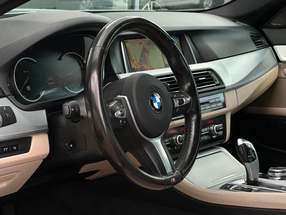 528i M Sport Edition/CAMERA/NAVI/LEDER/NL-AUTO NAP