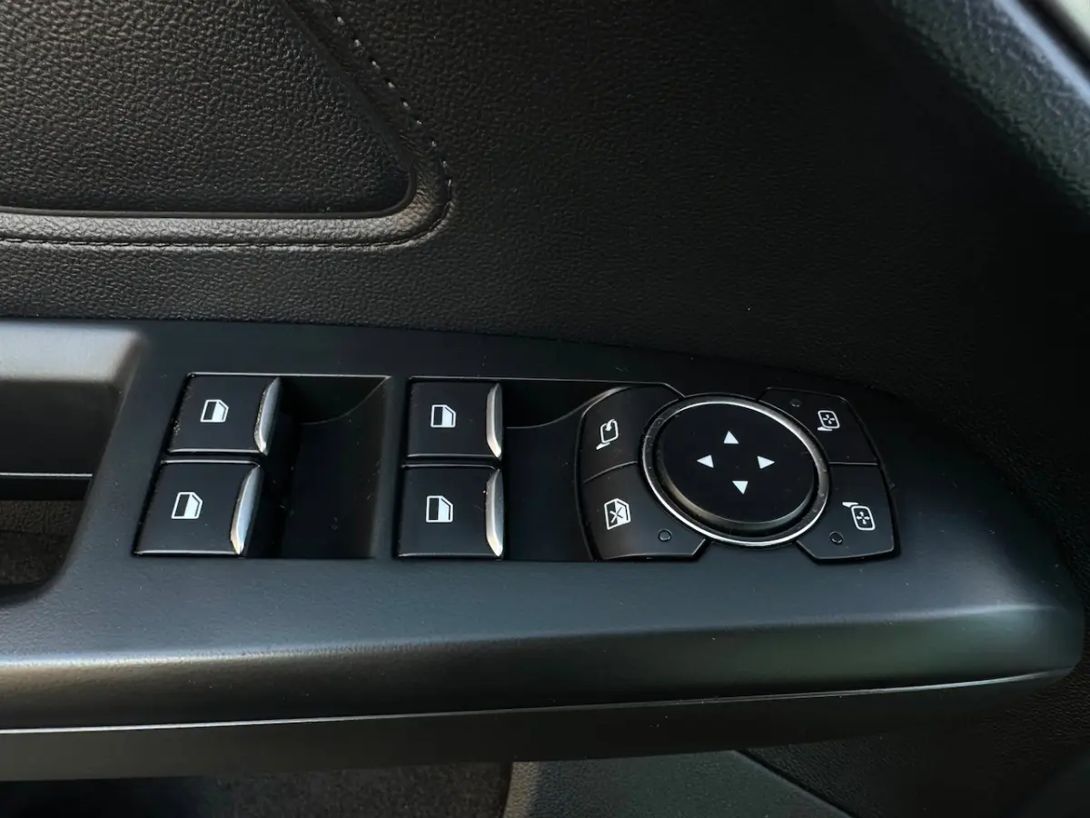 1.0 EcoBoost Trend Edition Business/CAMERA/NAVI/CARPLAY/NL-AUTO NAP