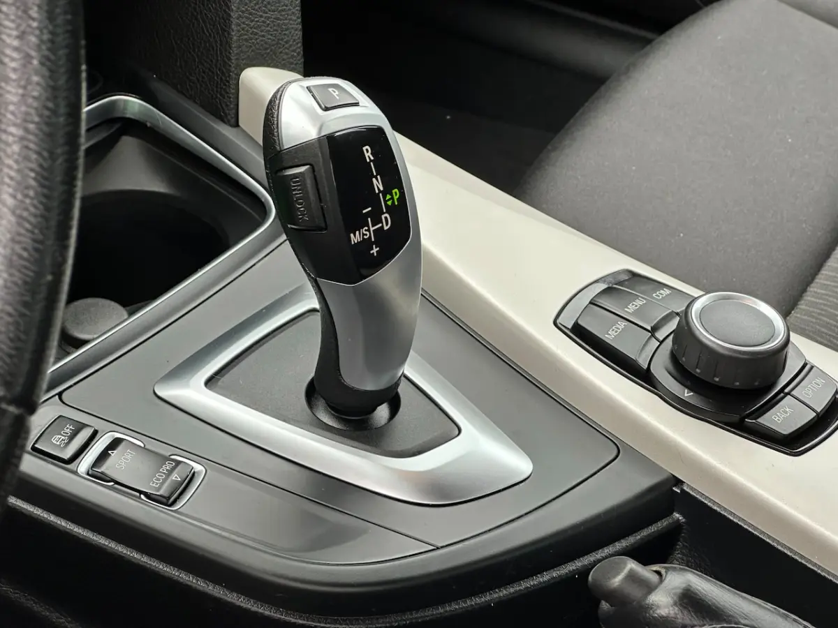 318i/2E EIG/XENON/DEALERONDERHOUDEN/NL-AUTO NAP