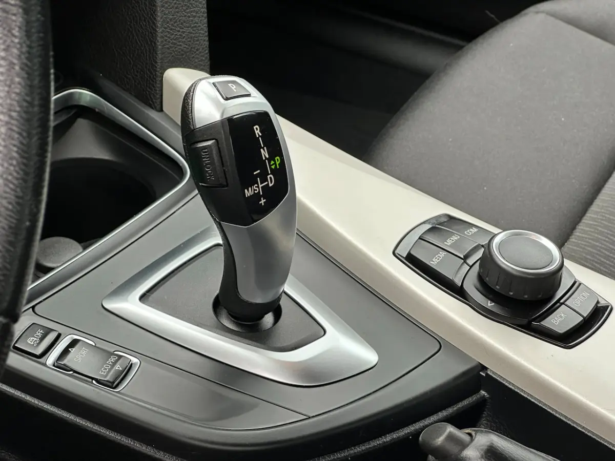 318i/2E EIG/XENON/DEALERONDERHOUDEN/NL-AUTO NAP