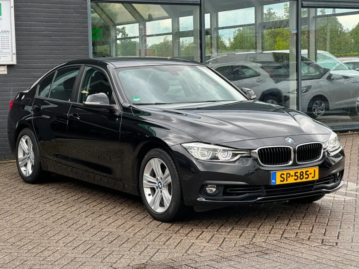 318i/2E EIG/XENON/DEALERONDERHOUDEN/NL-AUTO NAP