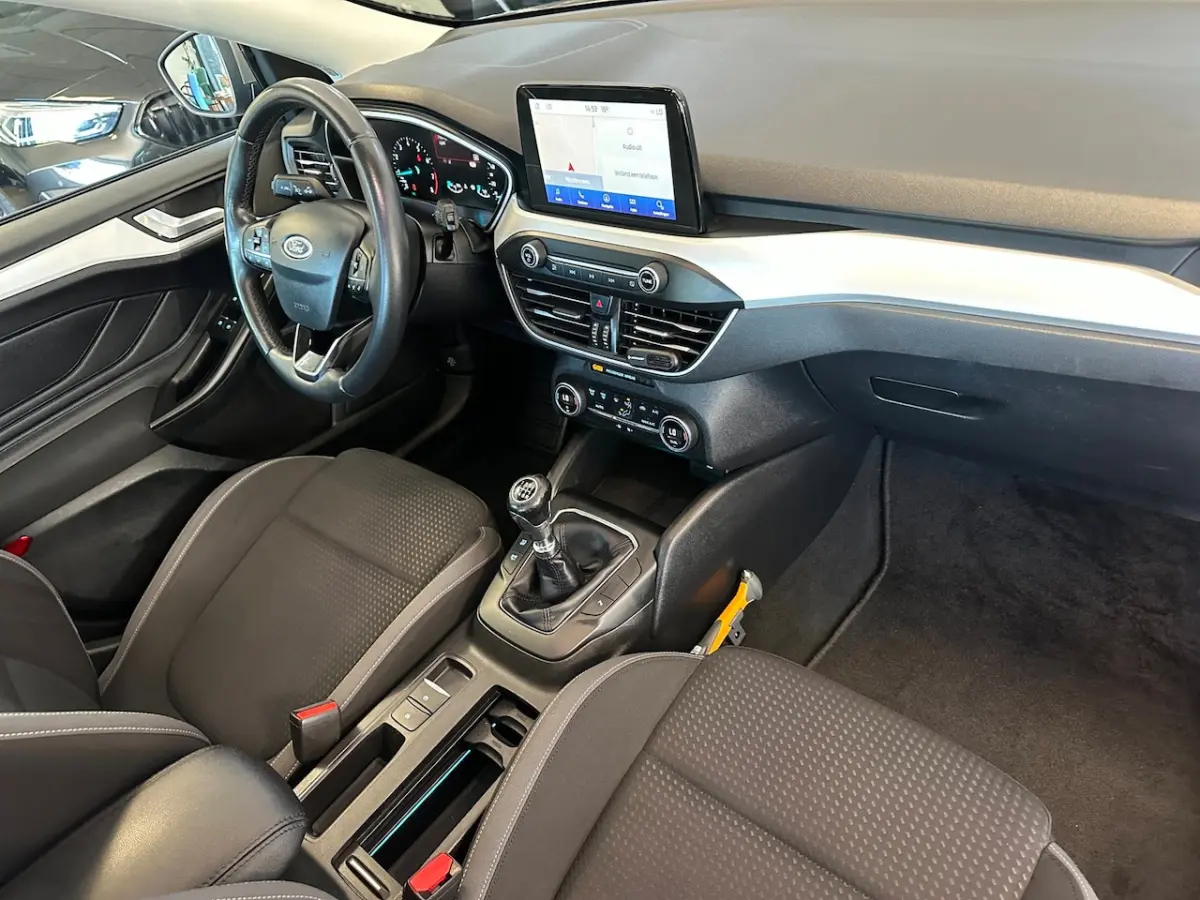 1.0 EcoBoost Trend Edition Business/CARPLAY/NAVI/NETTE STAAT
