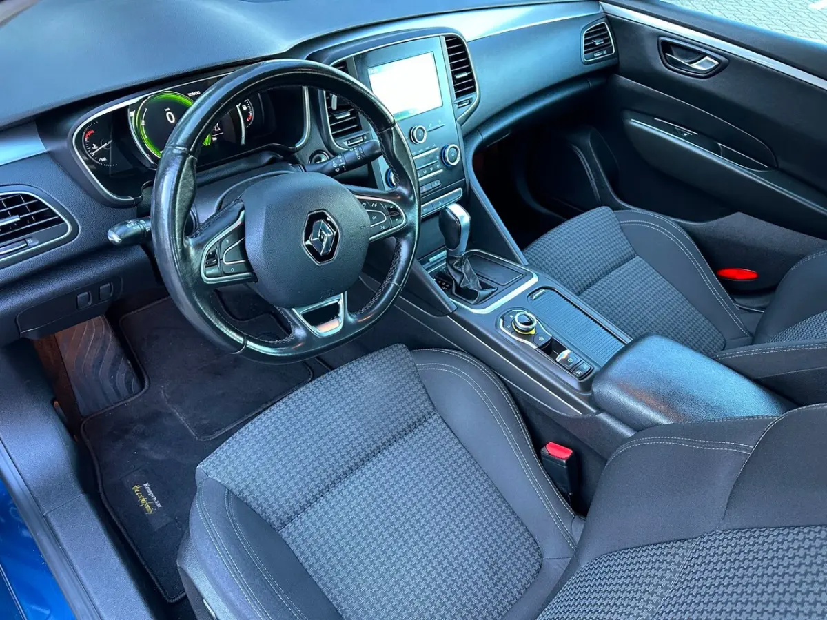 1.6 TCe Zen/2E EIG/NAVI/AIRCO/AUTOMAAT/NETTE STAAT