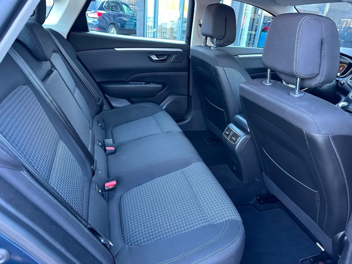 1.6 TCe Zen/2E EIG/NAVI/AIRCO/AUTOMAAT/NETTE STAAT