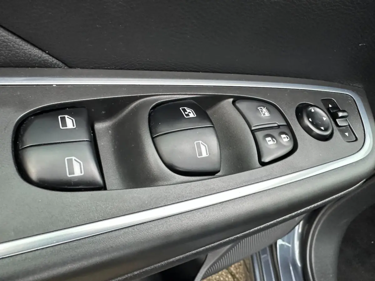1.0 IG-T Kiiro/1STE EIG/AIRCO/5-DRS/NL-AUTO NAP