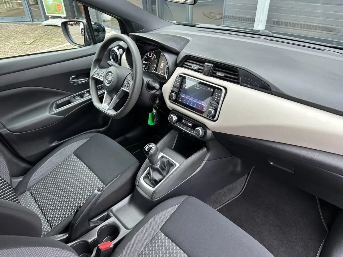 1.0 IG-T Kiiro/1STE EIG/AIRCO/5-DRS/NL-AUTO NAP