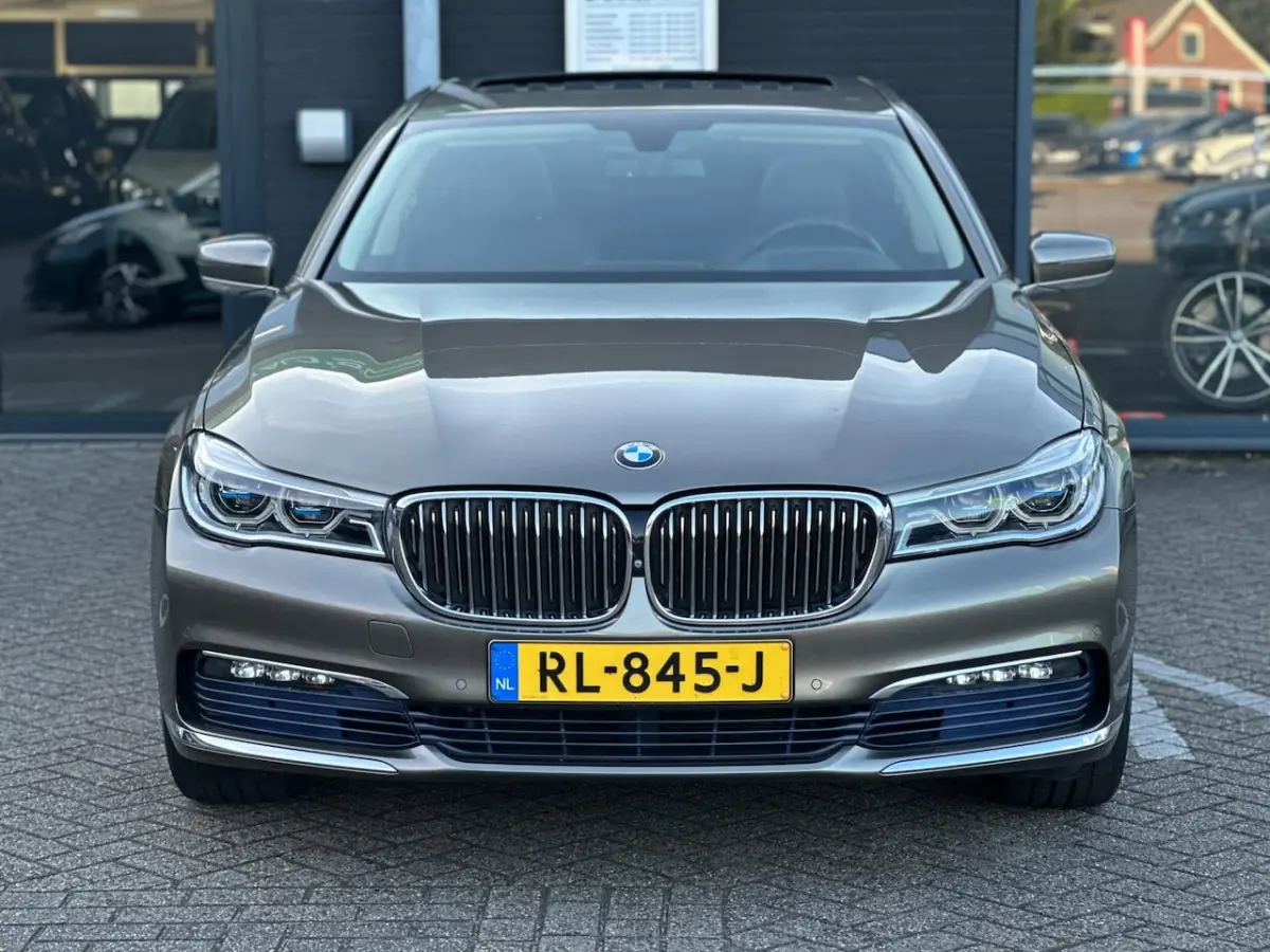 740Le iPerformance High Executive/PANO-DAK/360 CAMERA/NL-AUTO NAP