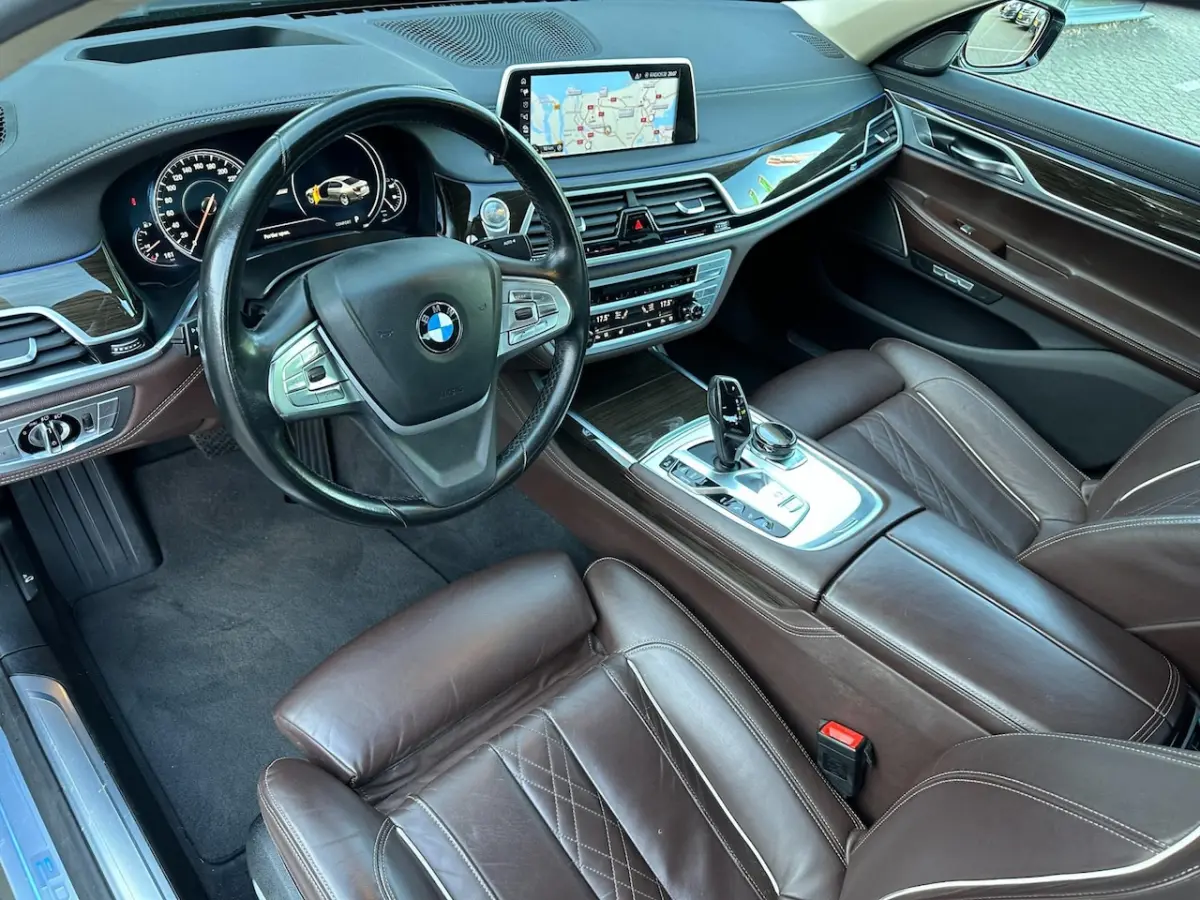 740Le iPerformance High Executive/PANO-DAK/360 CAMERA/NL-AUTO NAP