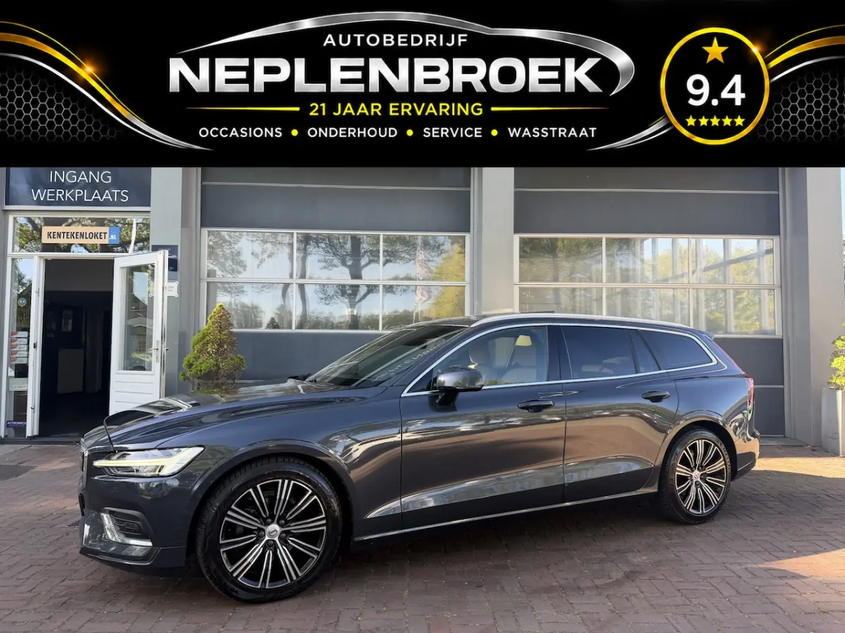 2.0 D4 Inscription Leer, Panodak, 18Inch, Trekhaak, Navi, Cruise Bomvol en dealer onderhou