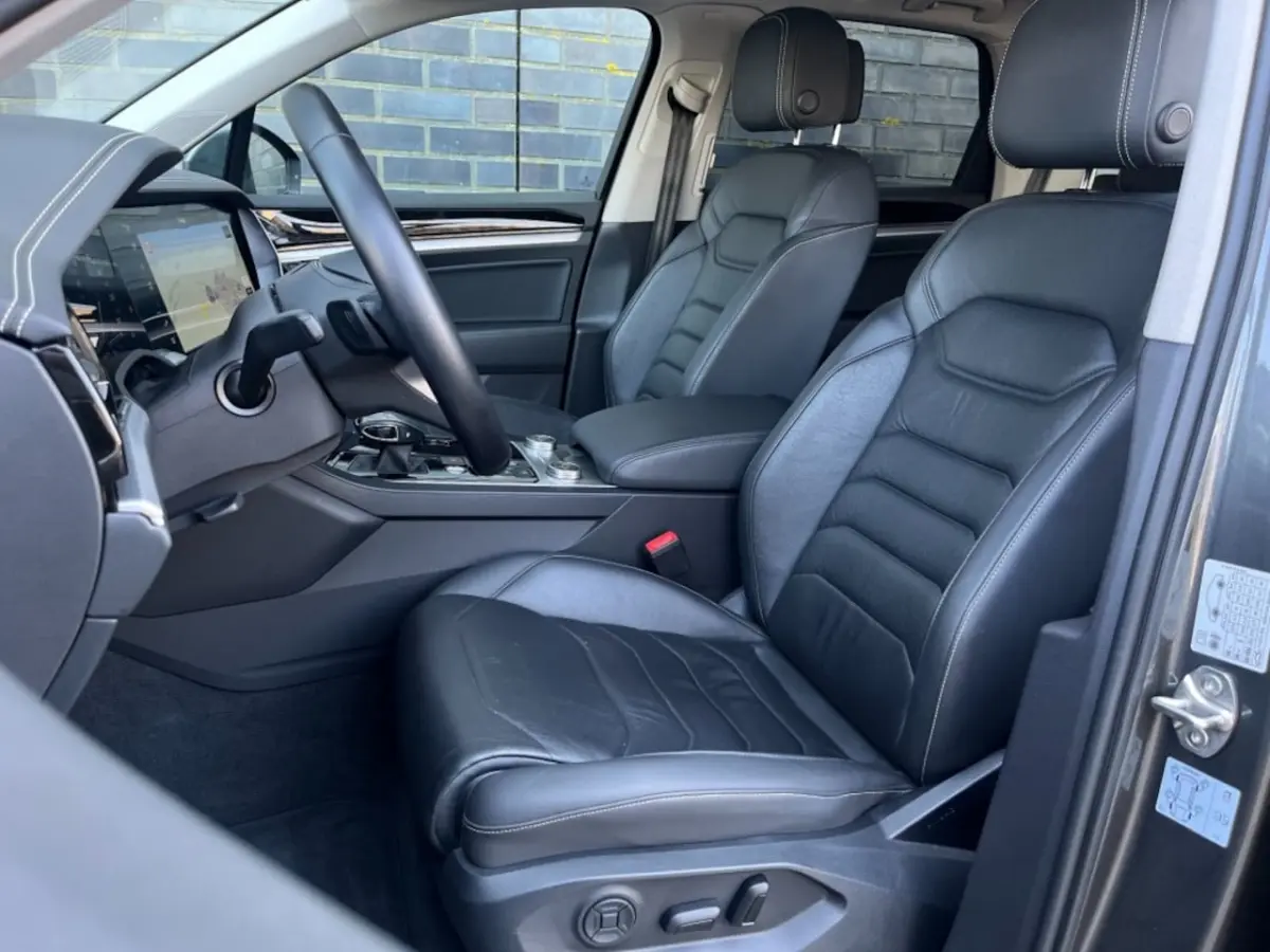 3.0 TSi eHybrid 4MOTION km 48.000 nap 1e eigenaar