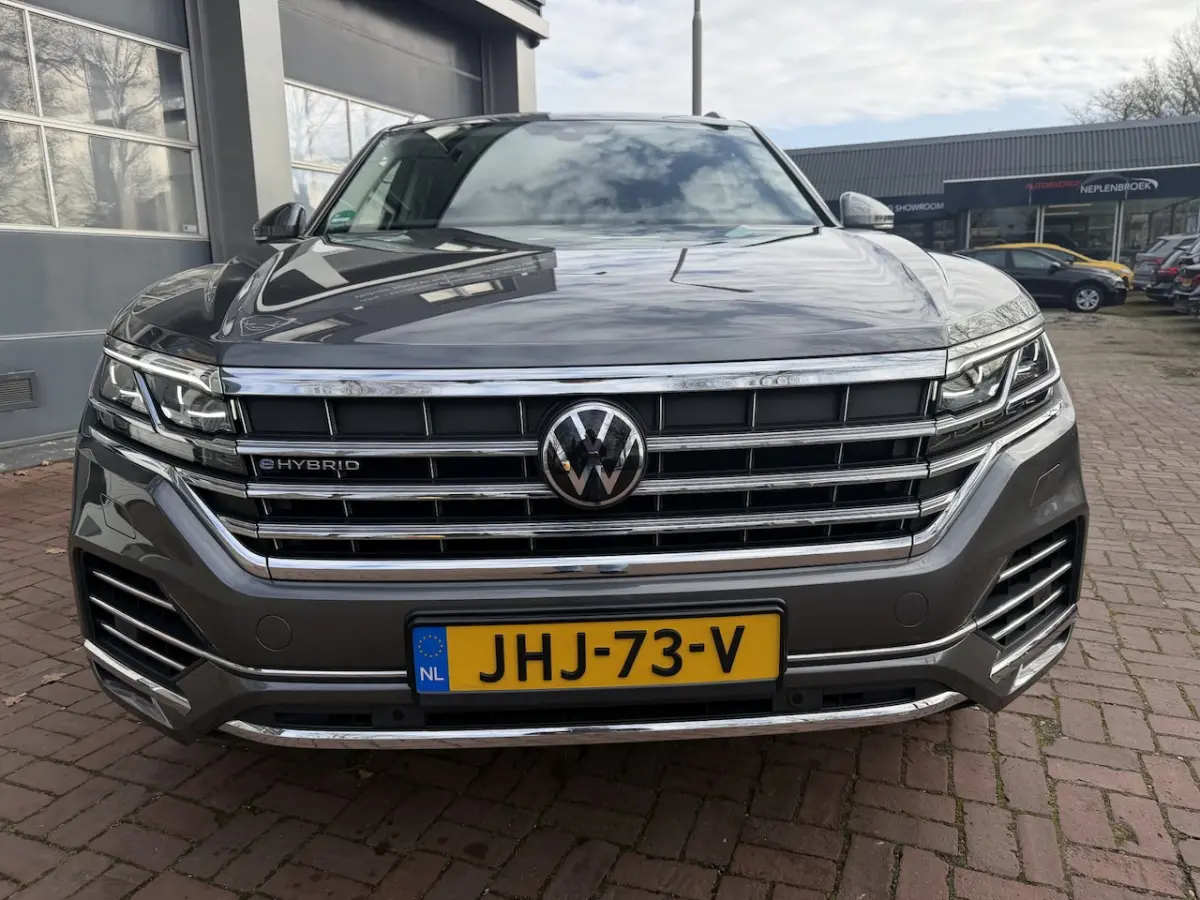3.0 TSi eHybrid 4MOTION km 48.000 nap 1e eigenaar