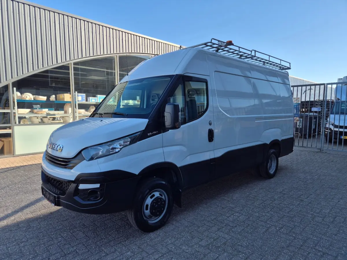 35C15 3.0D L2H2 EURO6 GVW 3500KG