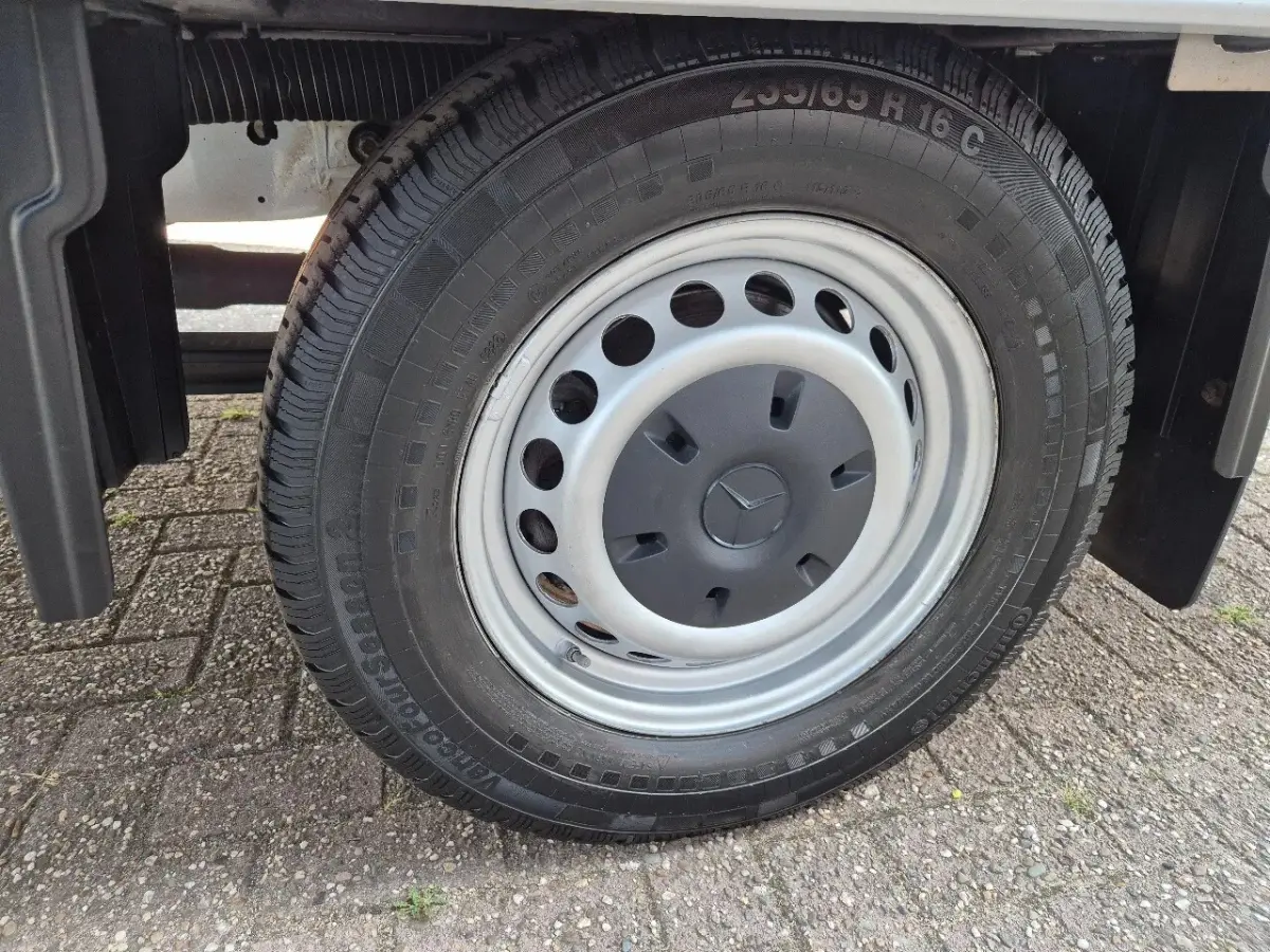 316 CDI Kuhlkoffer Thermoking V300MAX st 230V Euro 6D (4)