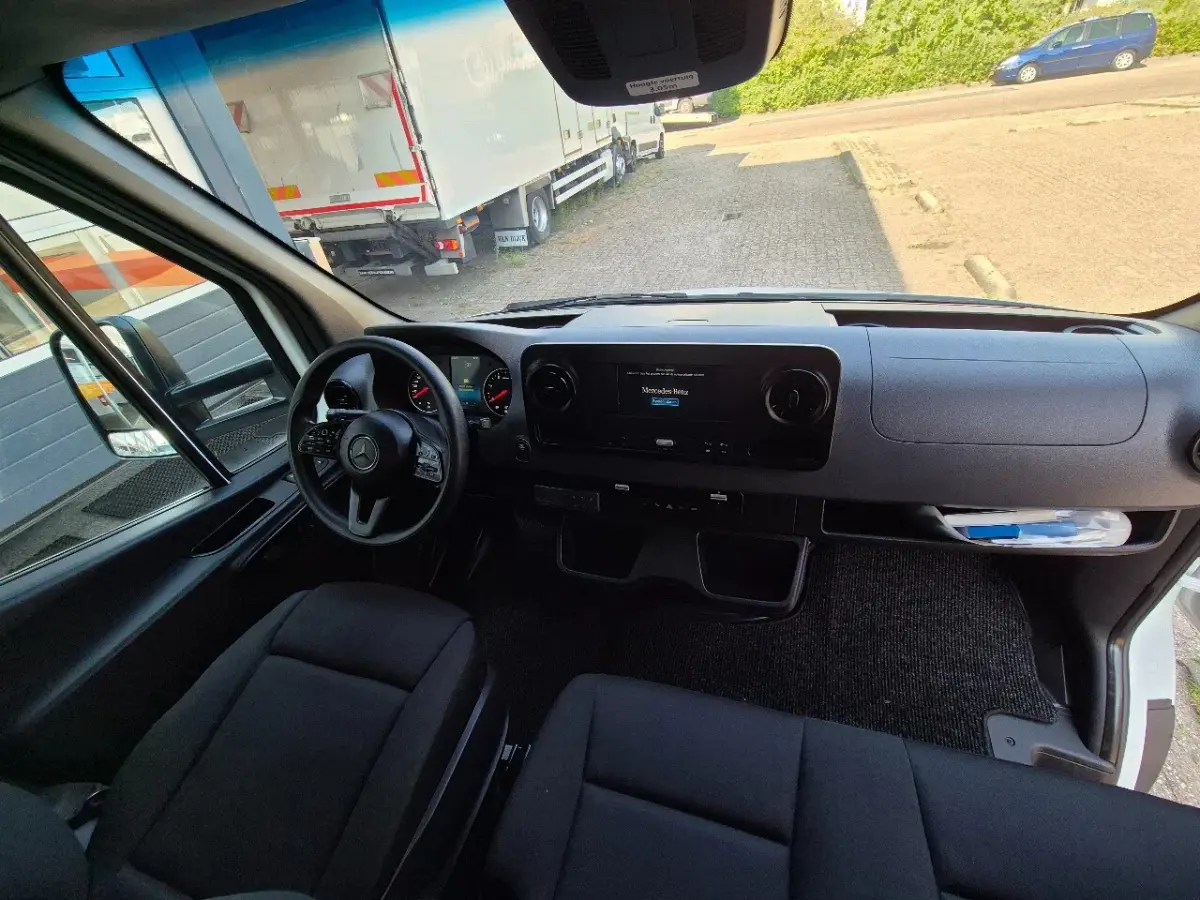 316 CDI Kuhlkoffer Thermoking V300MAX st 230V Euro 6D (4)