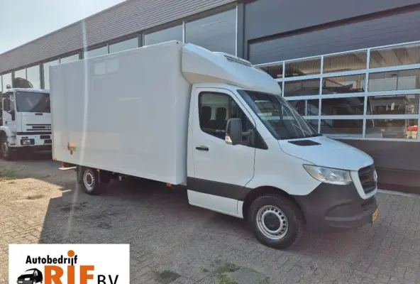 316 CDI Kuhlkoffer Thermoking V300MAX st 230V Euro 6D (4)