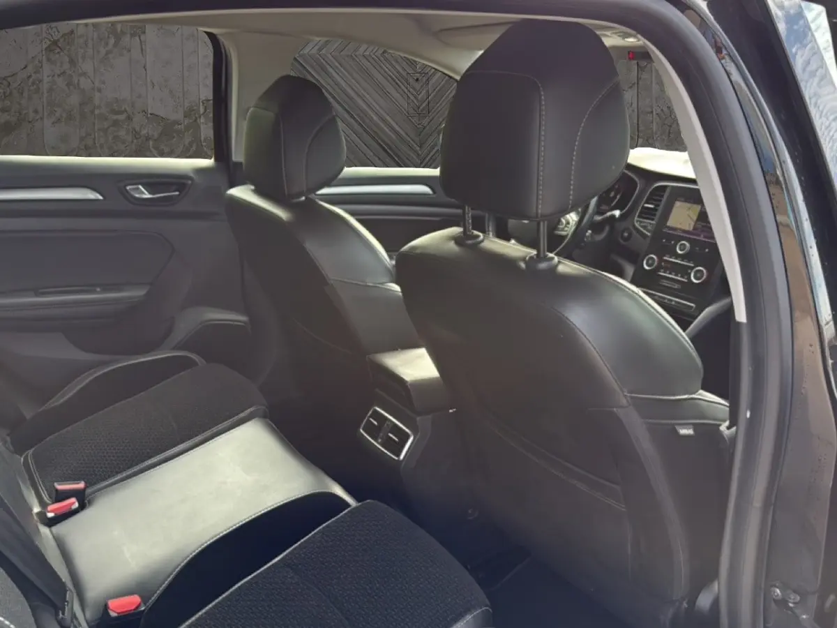 1.5 dCi GT-line 6 maand garantie