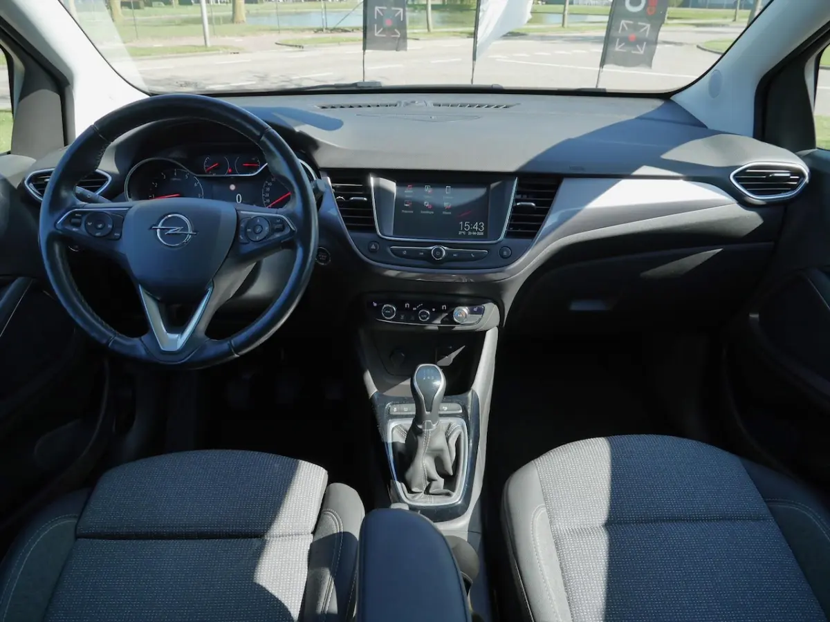 1.2 83pk Start/Stop Edition | Stoel+stuur verwarming | Full LED | Carplay | PDC |