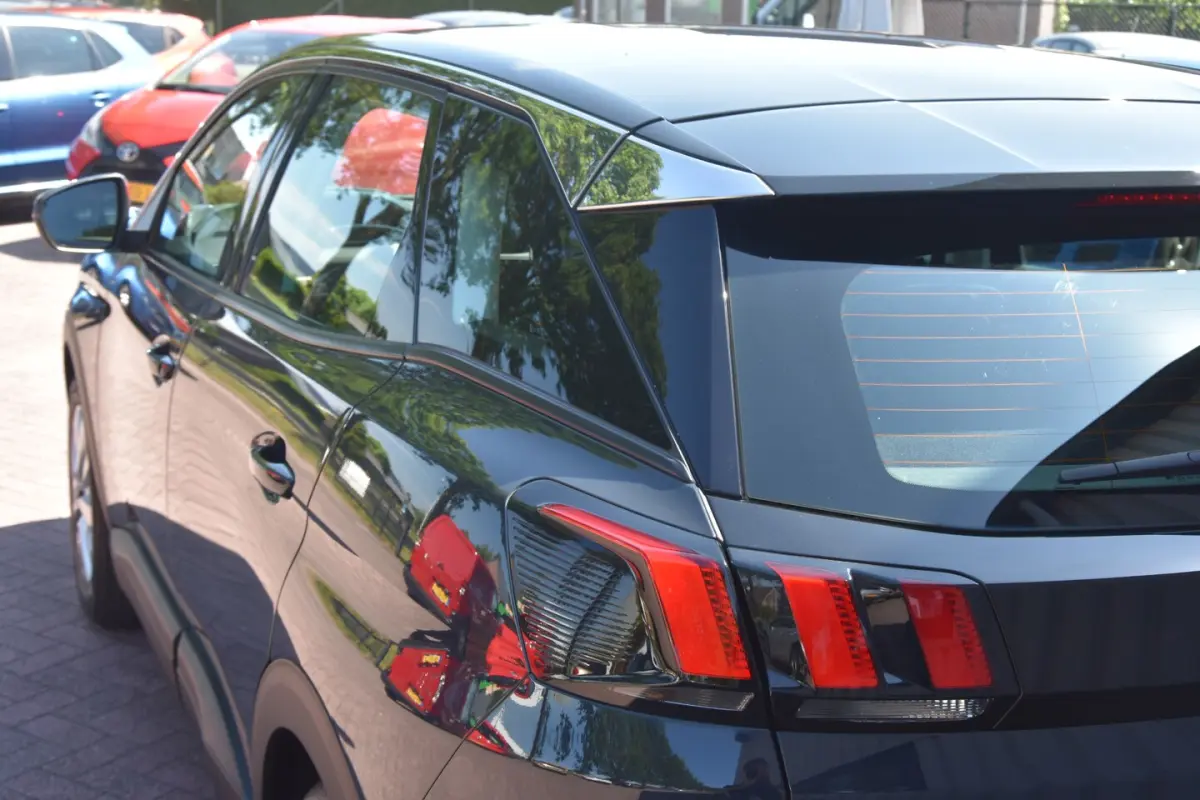 1.2 131 PK Blue Lease Executive, N.A.P, Camera, PDC, led verlichting, Trekhaak